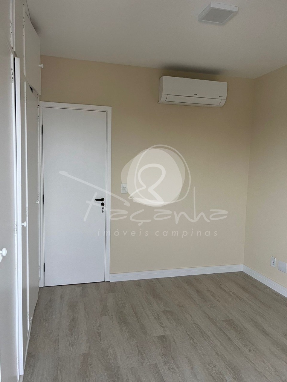 Apartamento à venda com 3 quartos, 153m² - Foto 11