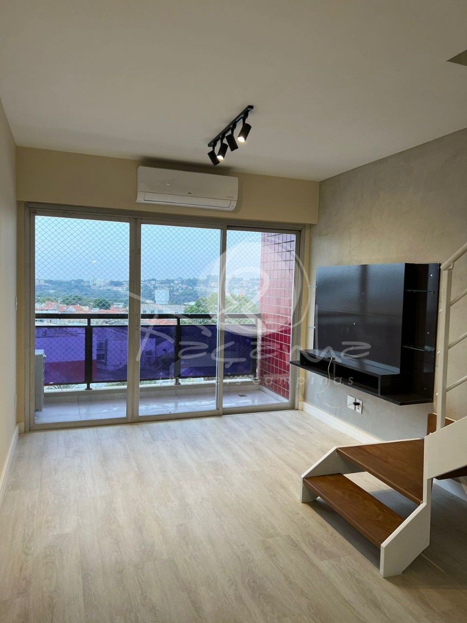 Apartamento à venda com 3 quartos, 153m² - Foto 4