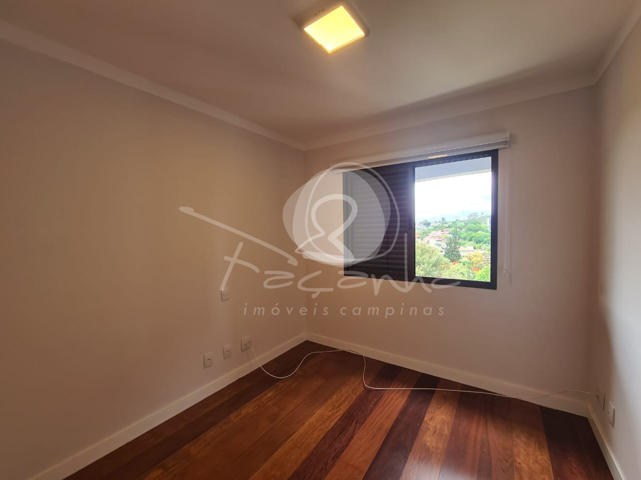 Apartamento para alugar com 3 quartos, 137m² - Foto 10