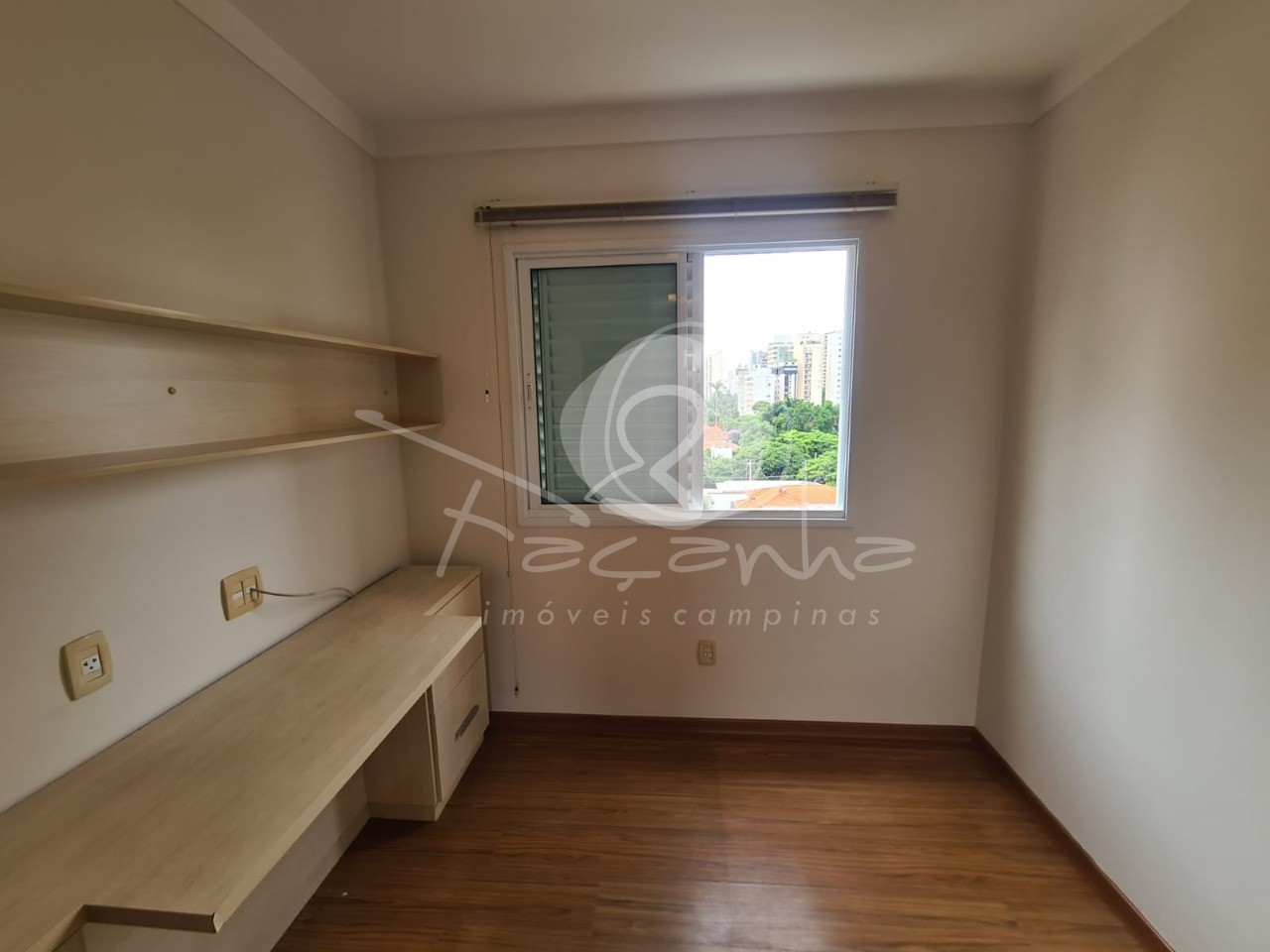 Apartamento à venda com 3 quartos, 75m² - Foto 11