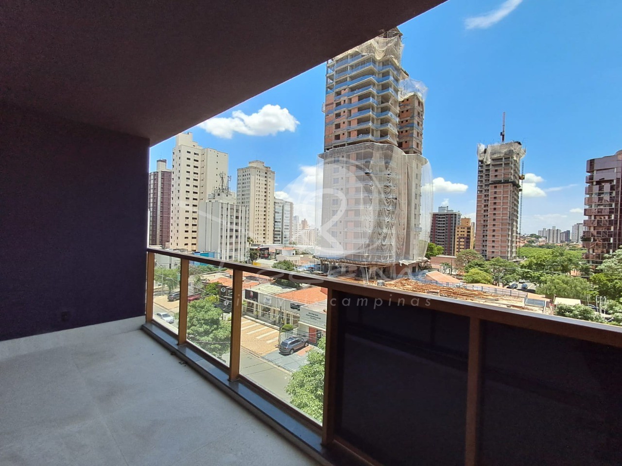 Apartamento à venda com 3 quartos, 170m² - Foto 1