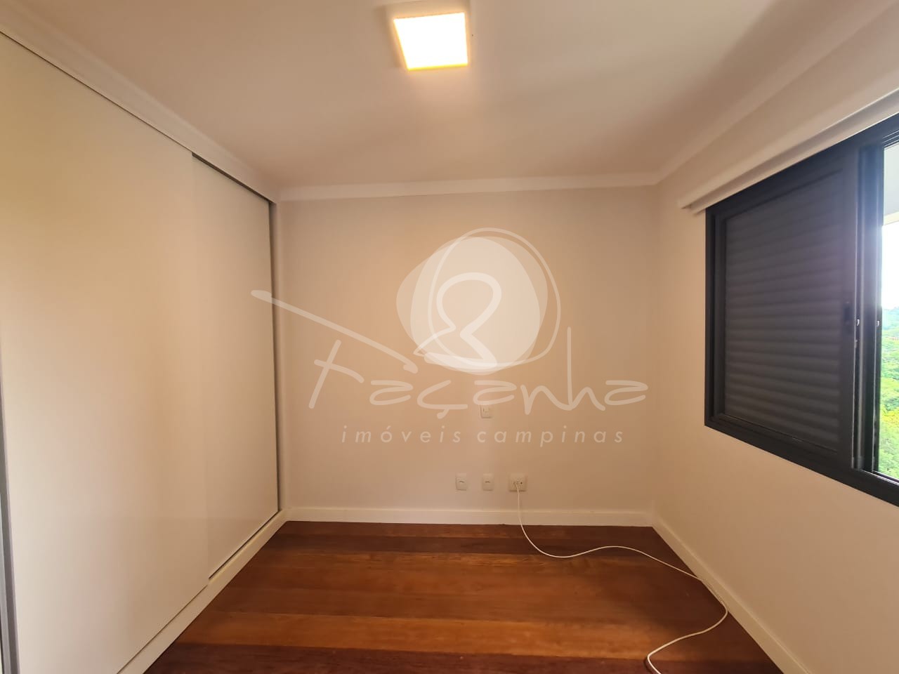 Apartamento para alugar com 3 quartos, 137m² - Foto 11