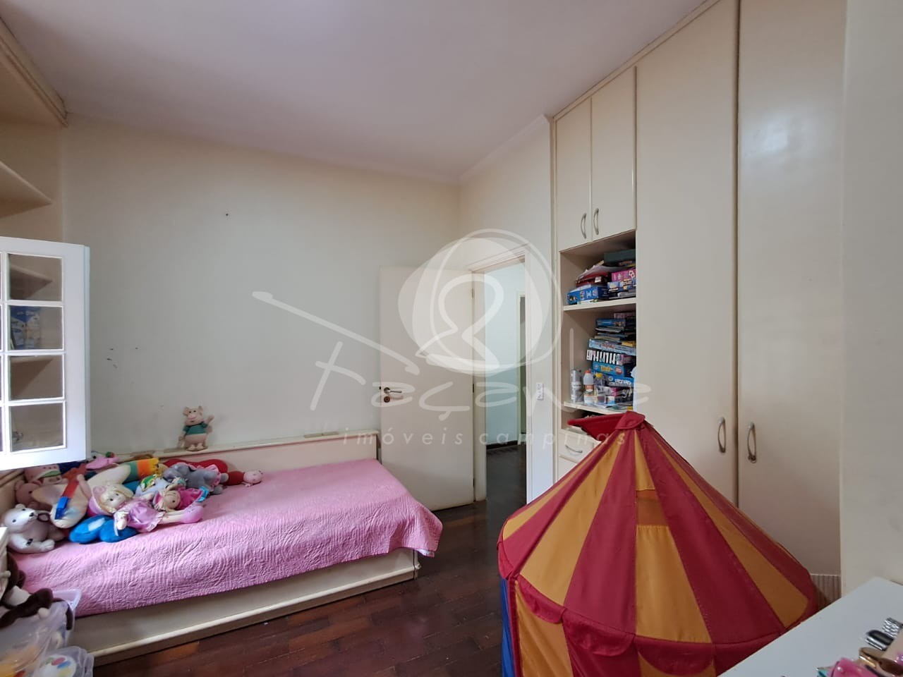 Casa de Condomínio à venda com 4 quartos, 280m² - Foto 15