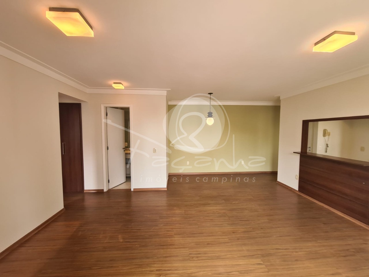 Apartamento à venda com 3 quartos, 75m² - Foto 1