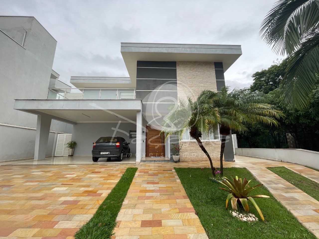 Casa de Condomínio à venda com 4 quartos, 377m² - Foto 4