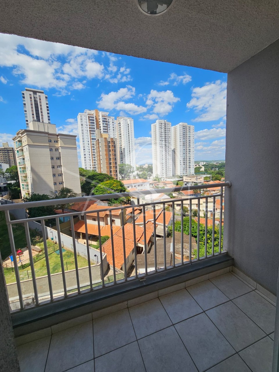 Apartamento para alugar com 2 quartos, 55m² - Foto 9