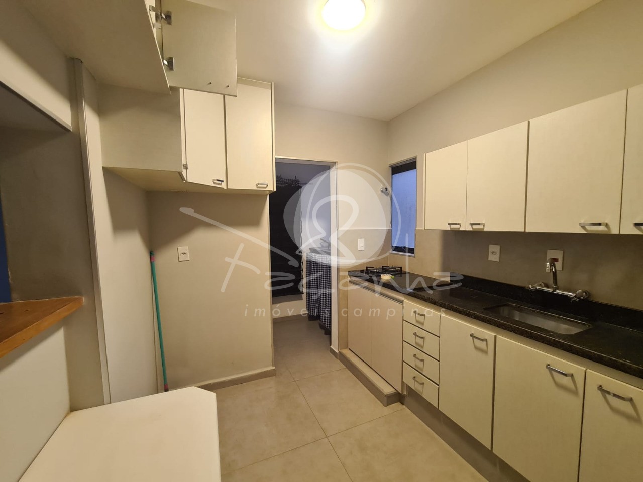 Apartamento para alugar com 1 quarto, 50m² - Foto 14