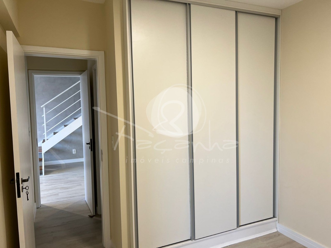 Apartamento à venda com 3 quartos, 153m² - Foto 10