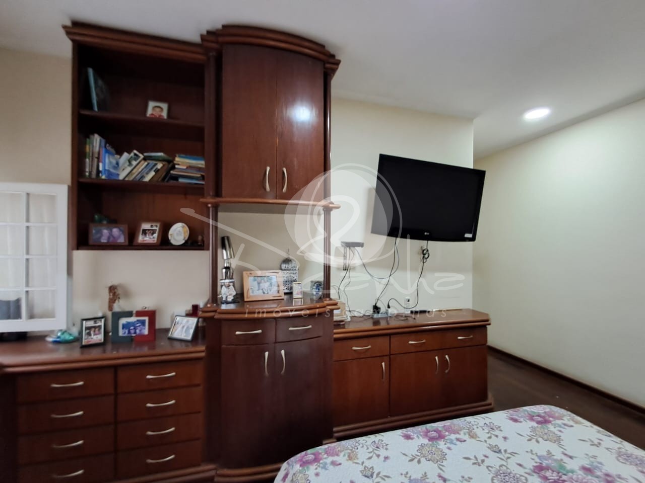 Casa de Condomínio à venda com 4 quartos, 280m² - Foto 25