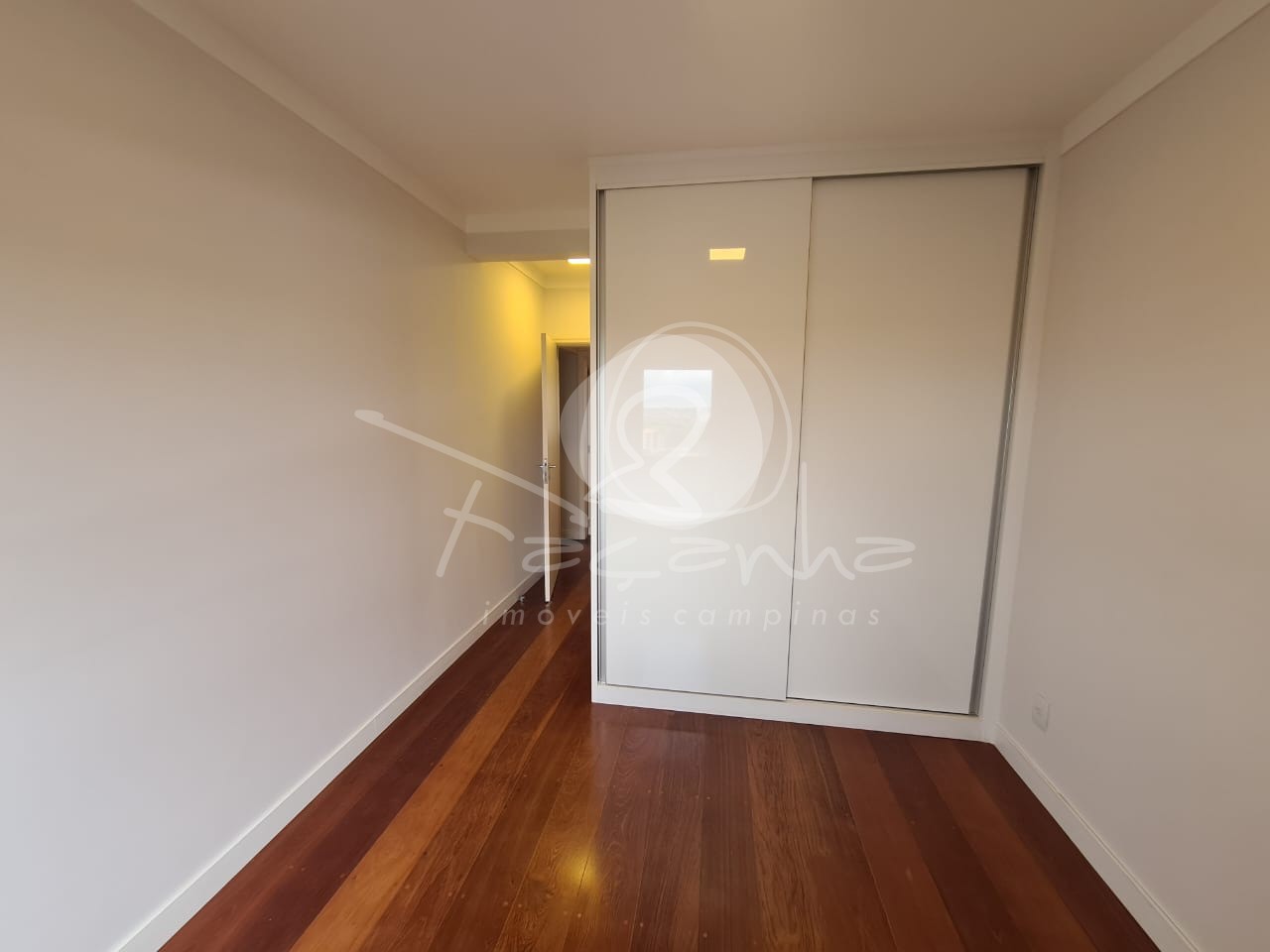 Apartamento para alugar com 3 quartos, 137m² - Foto 16