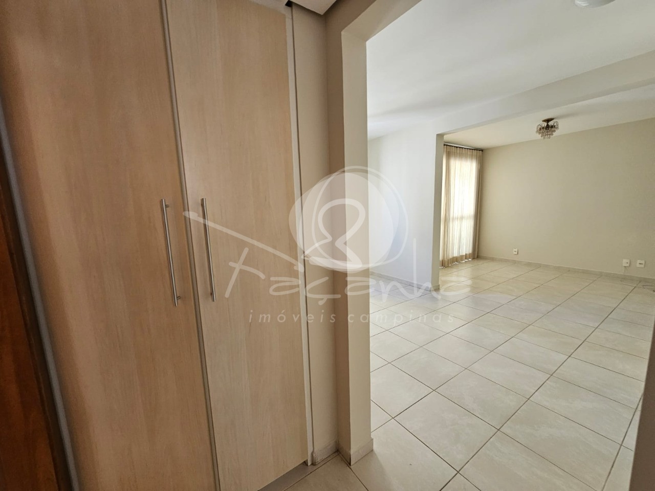 Apartamento para alugar com 2 quartos, 85m² - Foto 13