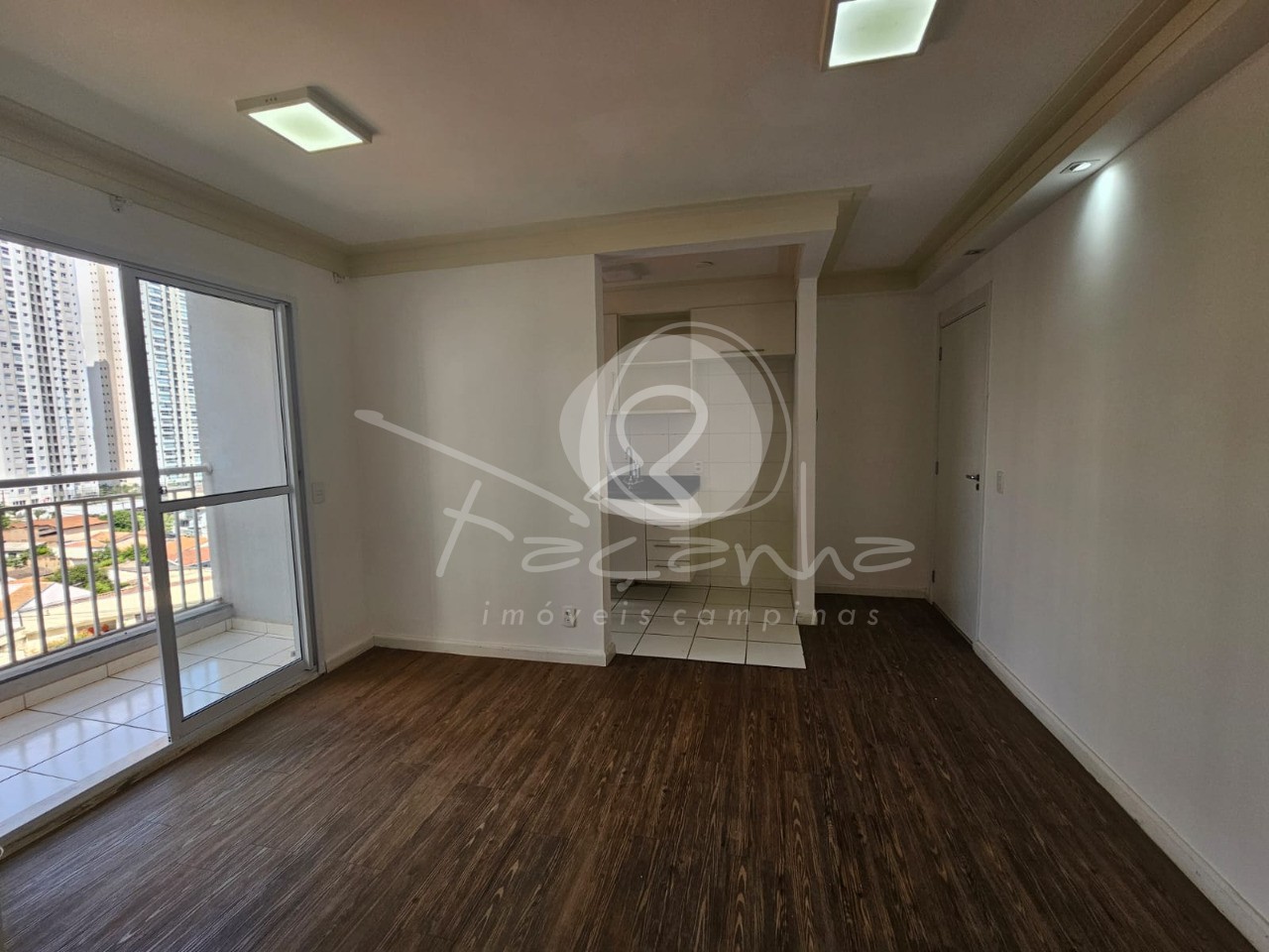 Apartamento para alugar com 2 quartos, 55m² - Foto 4