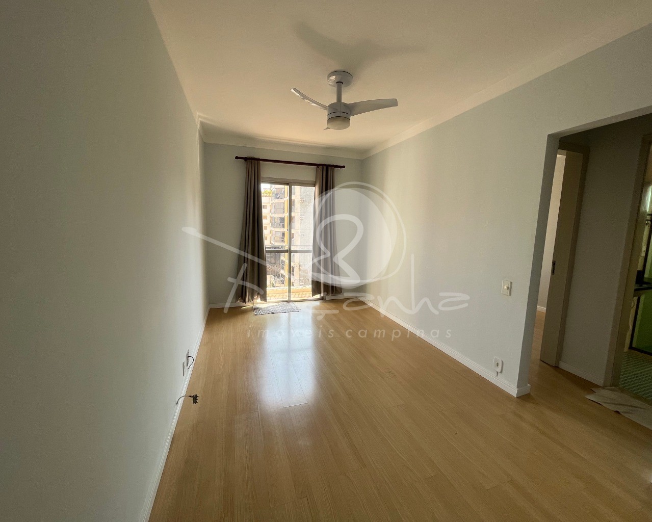 Apartamento à venda e aluguel com 1 quarto, 50m² - Foto 1