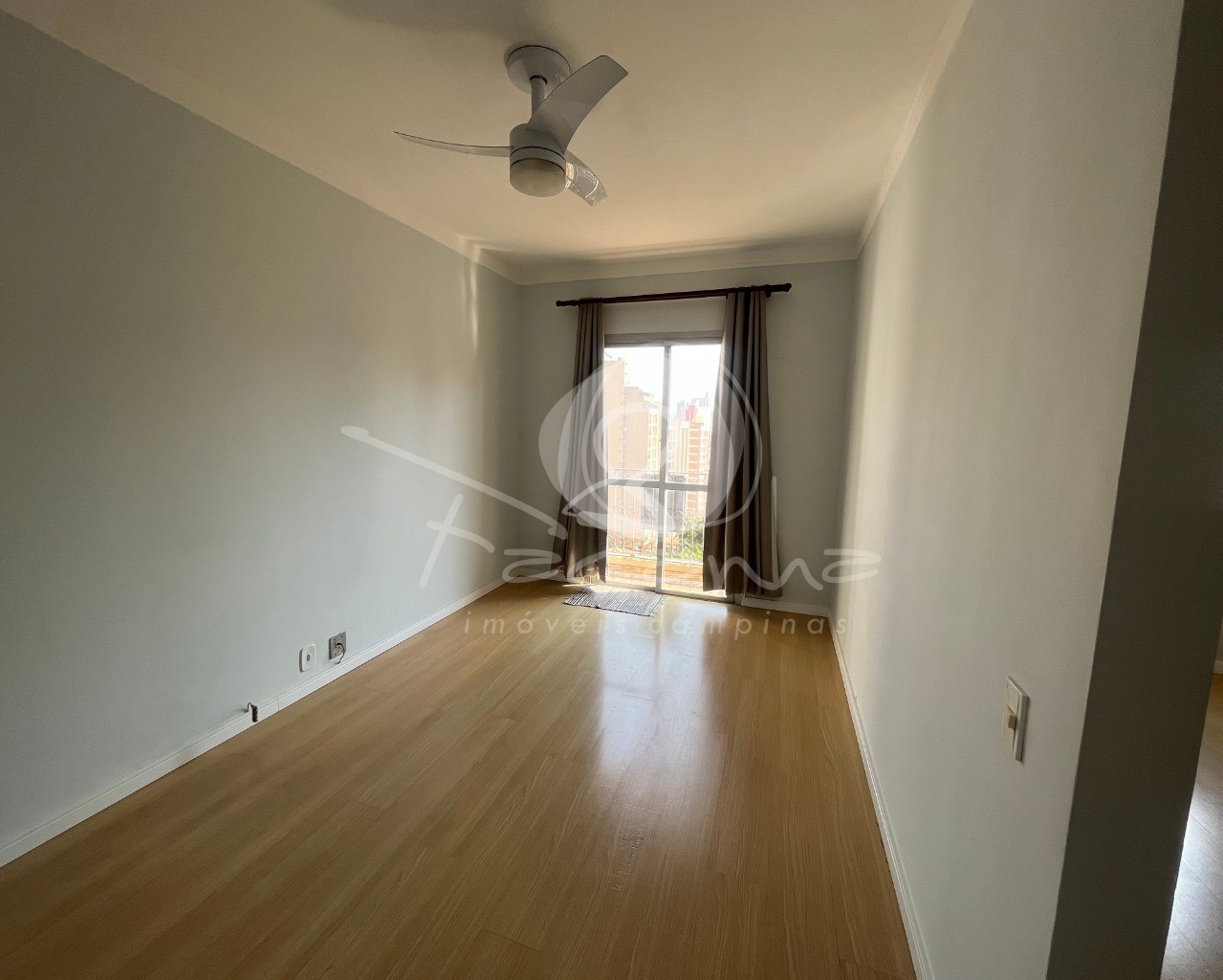 Apartamento à venda e aluguel com 1 quarto, 50m² - Foto 2