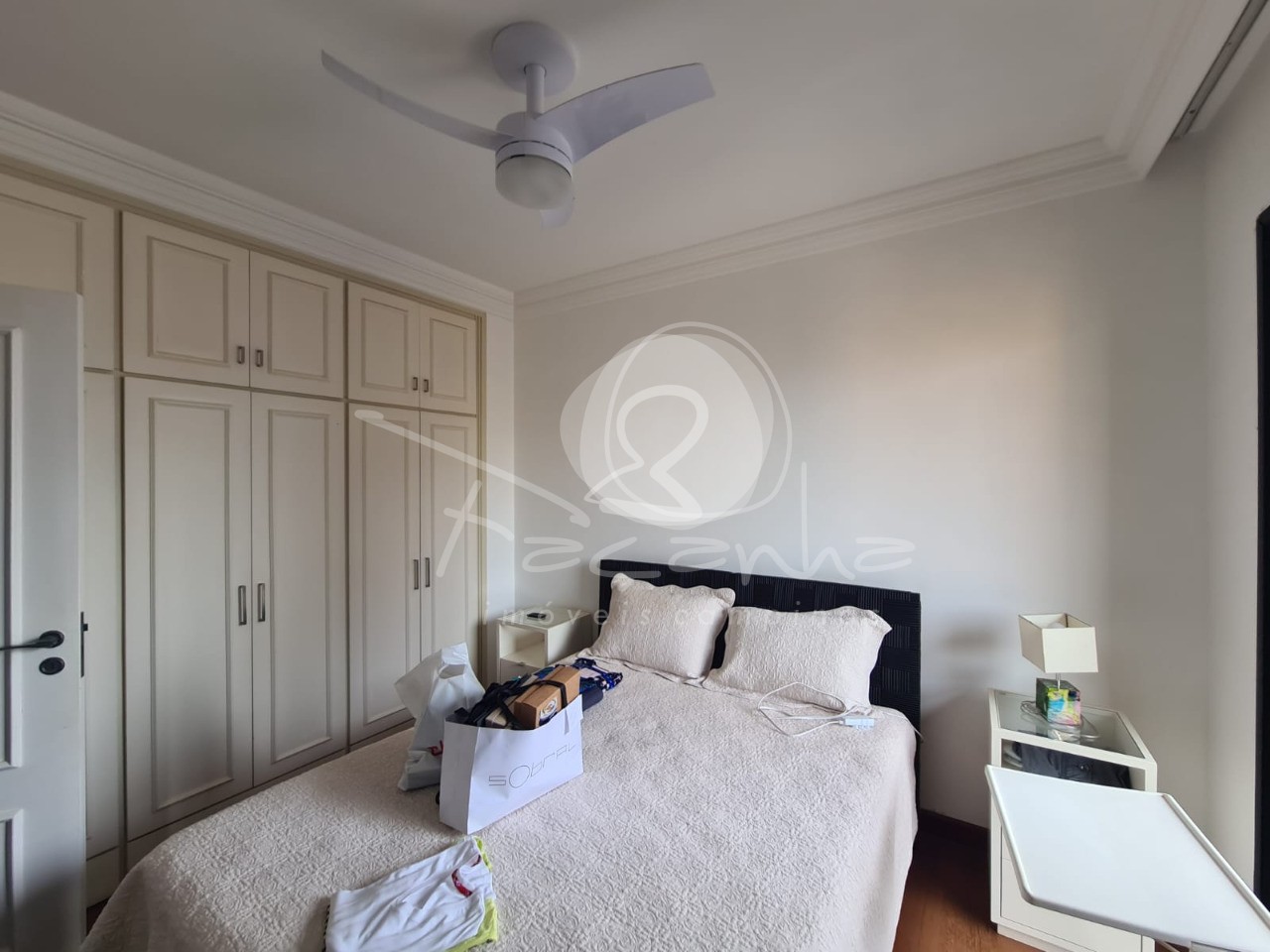 Apartamento à venda com 4 quartos, 266m² - Foto 17