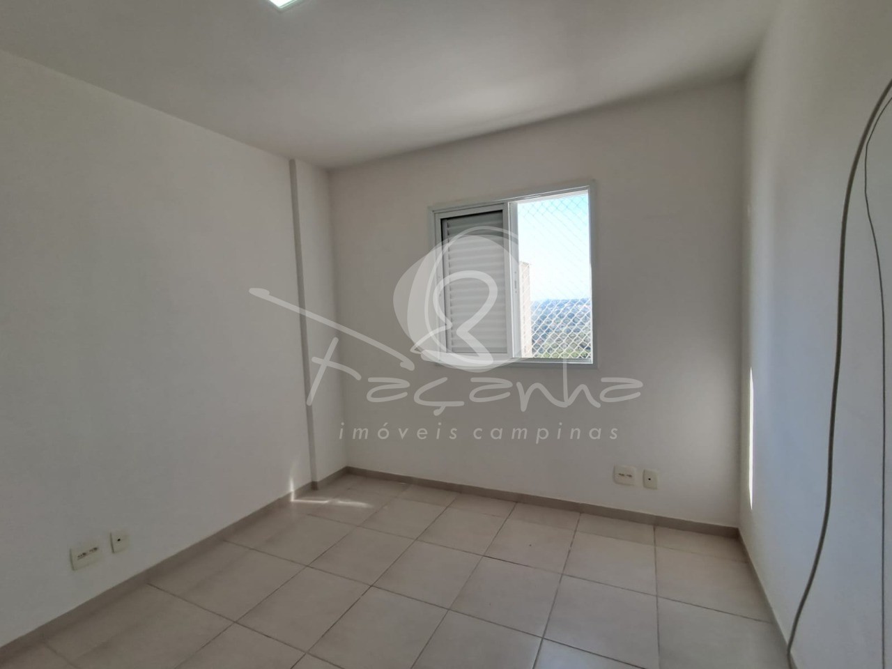 Apartamento à venda com 3 quartos, 81m² - Foto 8