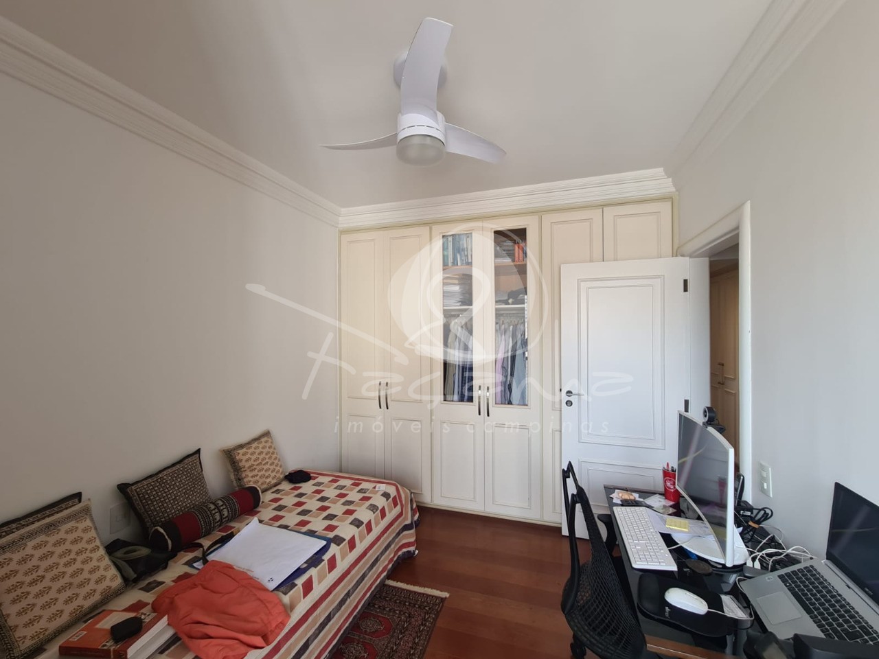 Apartamento à venda com 4 quartos, 266m² - Foto 29