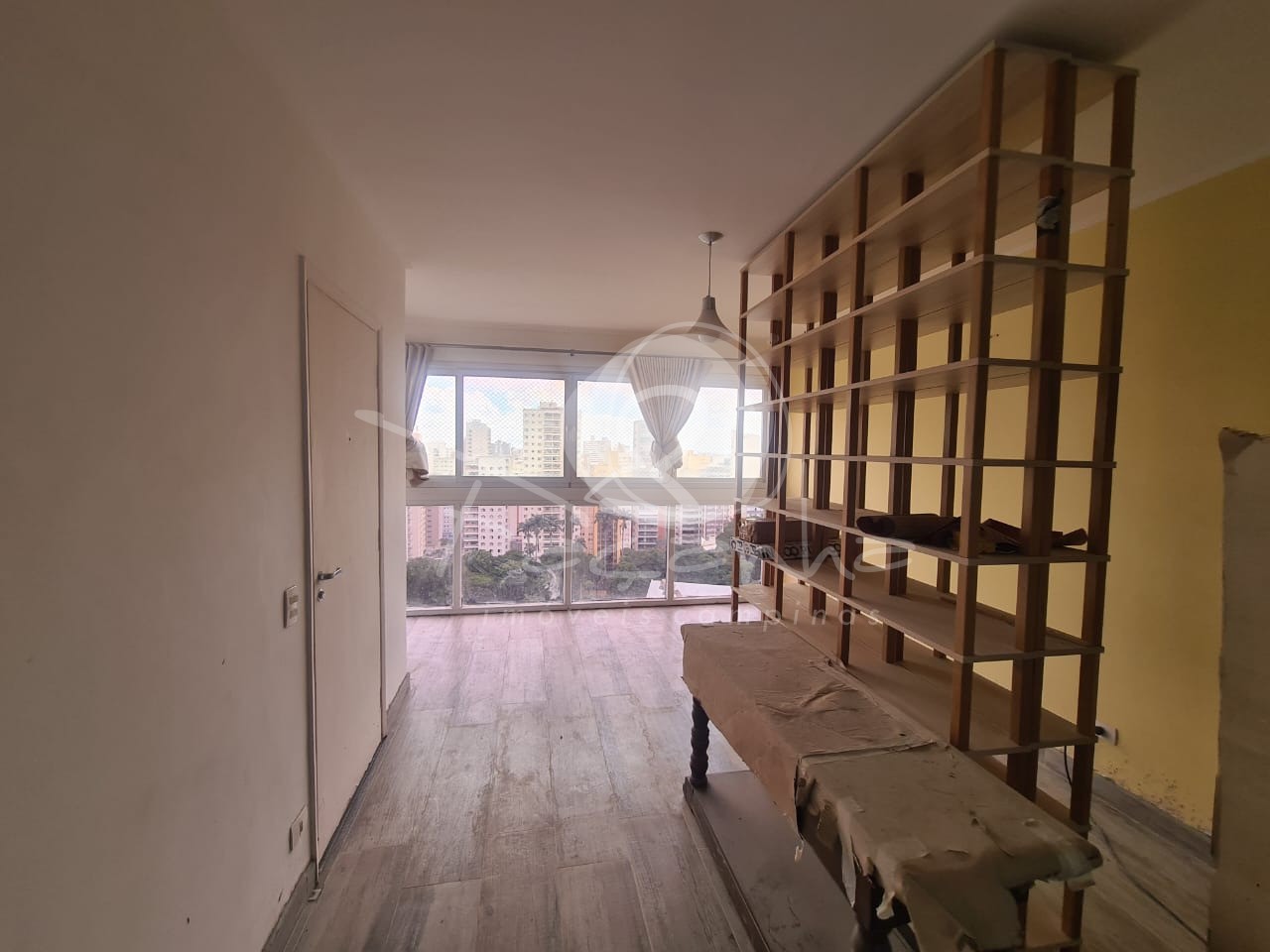 Apartamento à venda com 3 quartos, 130m² - Foto 1