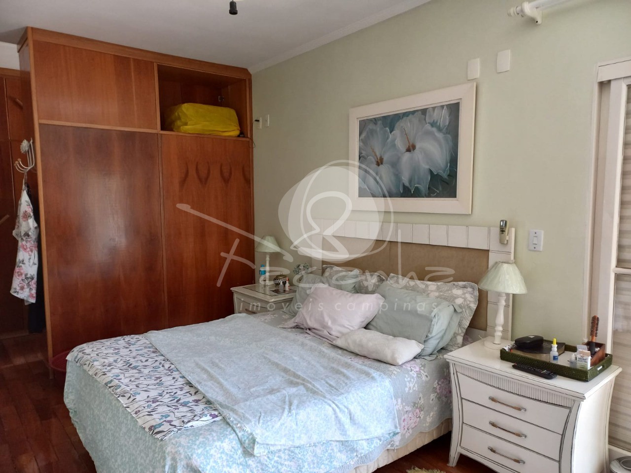 Casa à venda com 3 quartos, 263m² - Foto 13