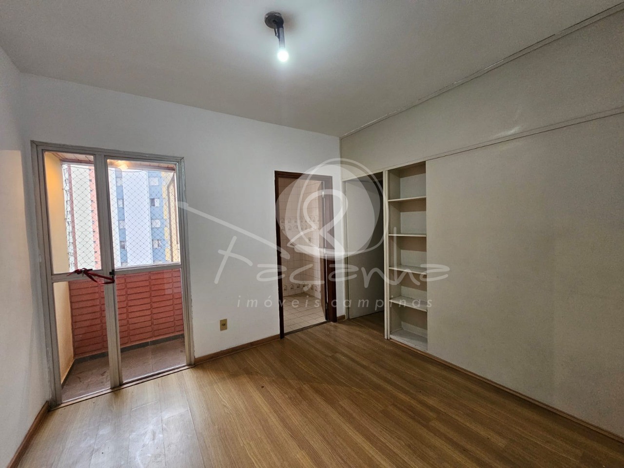 Apartamento à venda com 1 quarto, 35m² - Foto 1