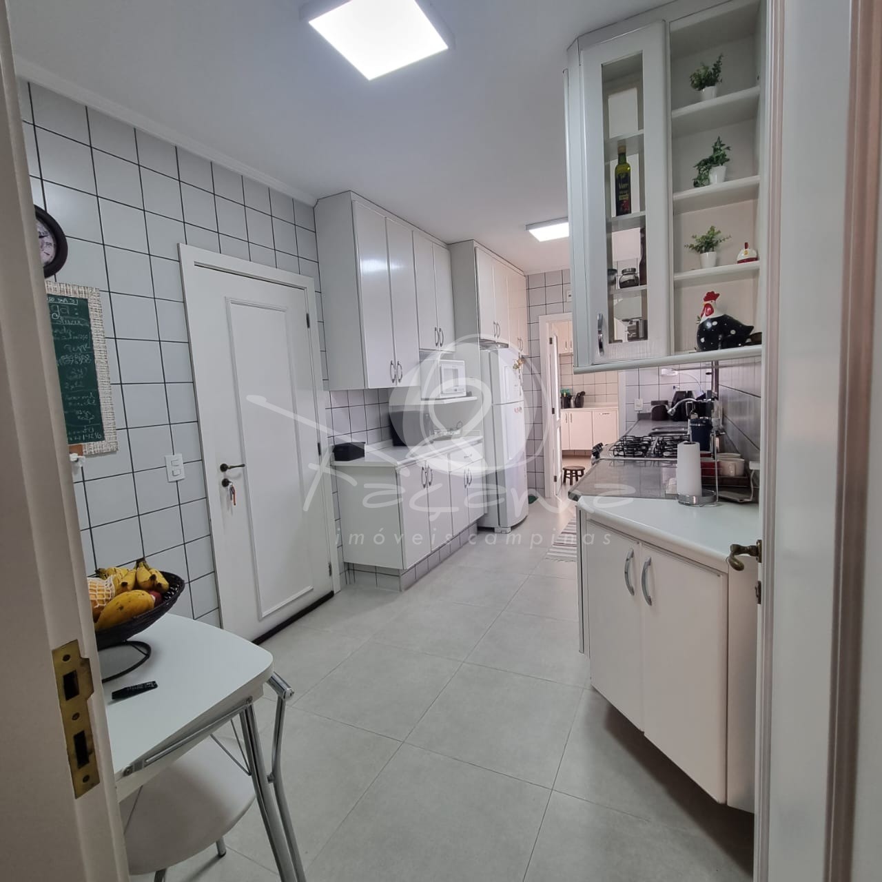 Apartamento à venda com 4 quartos, 156m² - Foto 21