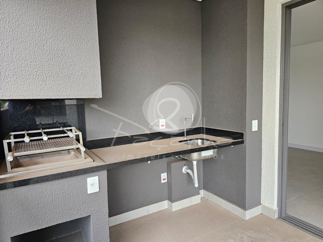 Apartamento à venda com 3 quartos, 125m² - Foto 8