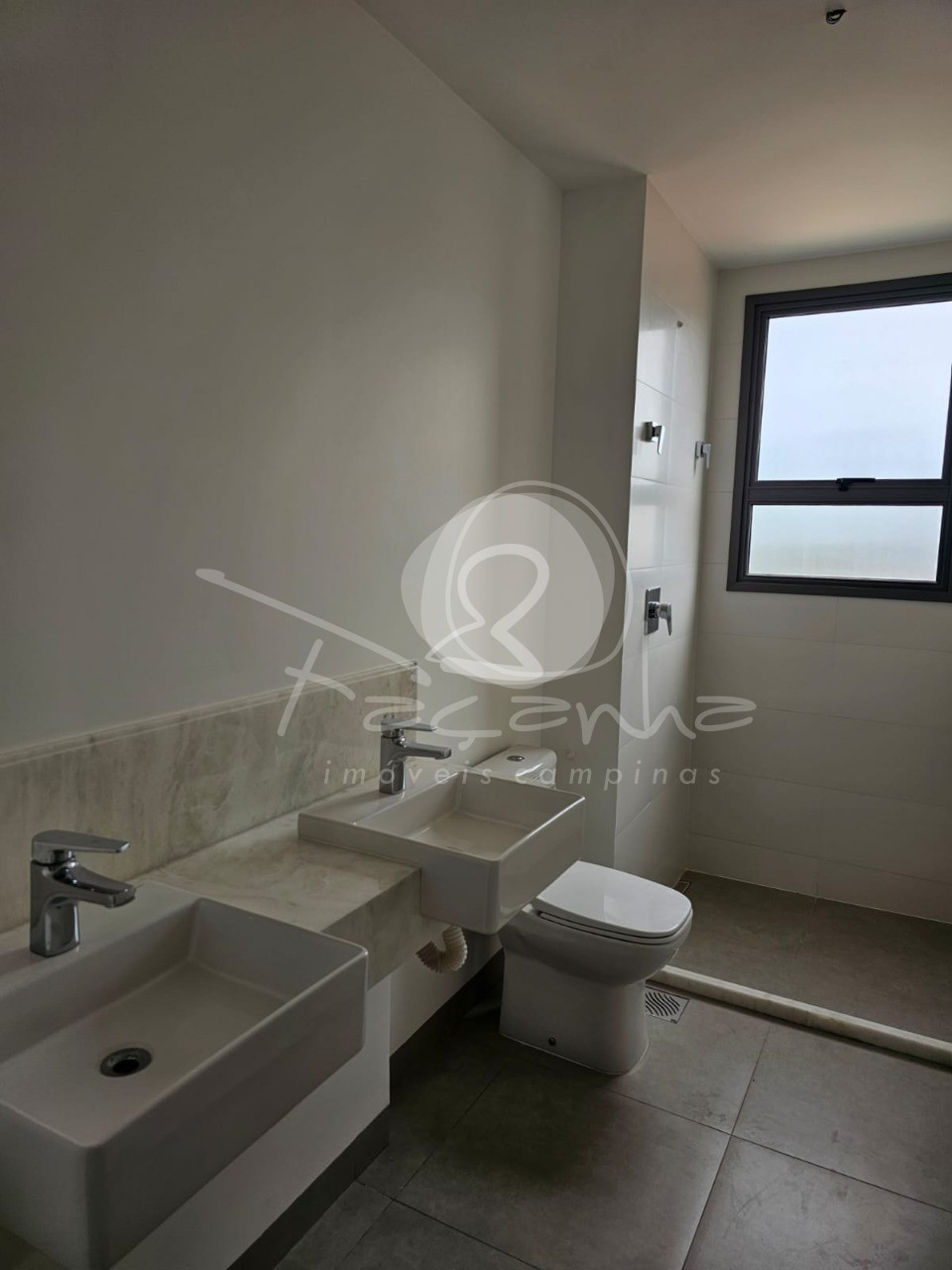 Apartamento à venda com 3 quartos, 125m² - Foto 11