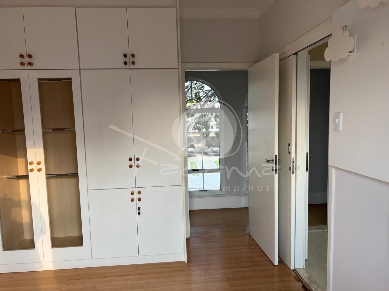 Casa de Condomínio à venda com 4 quartos, 320m² - Foto 13