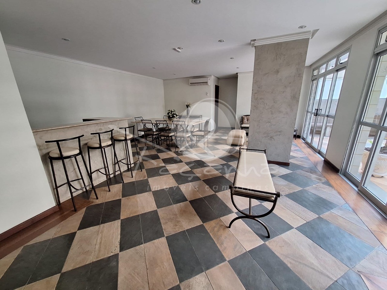 Apartamento à venda com 4 quartos, 250m² - Foto 28