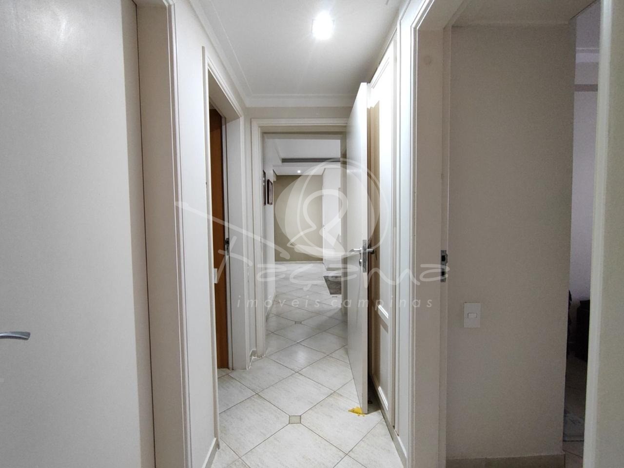Cobertura à venda com 3 quartos, 210m² - Foto 4