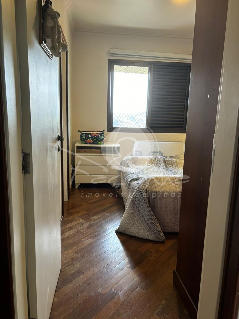 Apartamento à venda com 3 quartos, 137m² - Foto 13