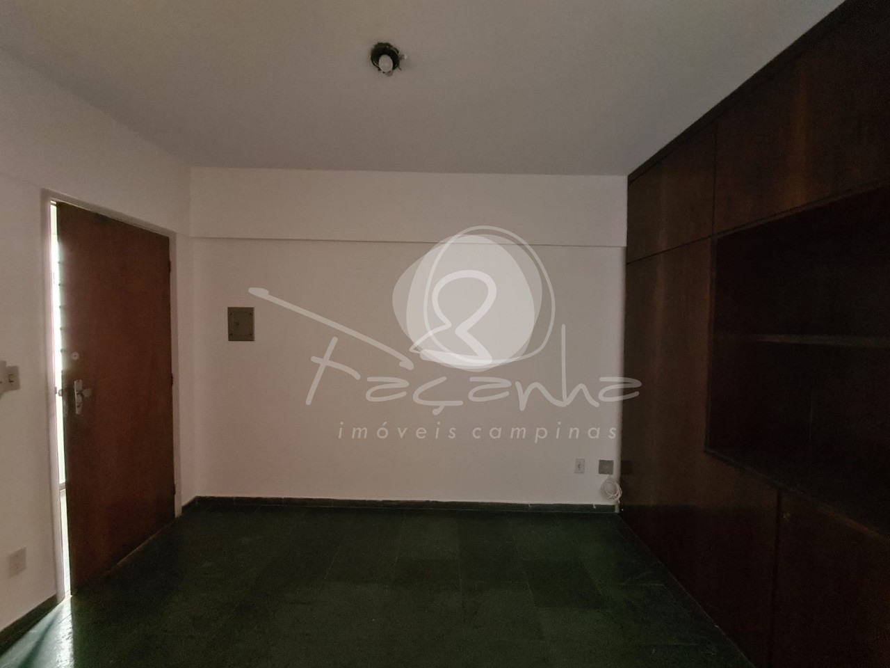 Apartamento à venda com 1 quarto, 40m² - Foto 4