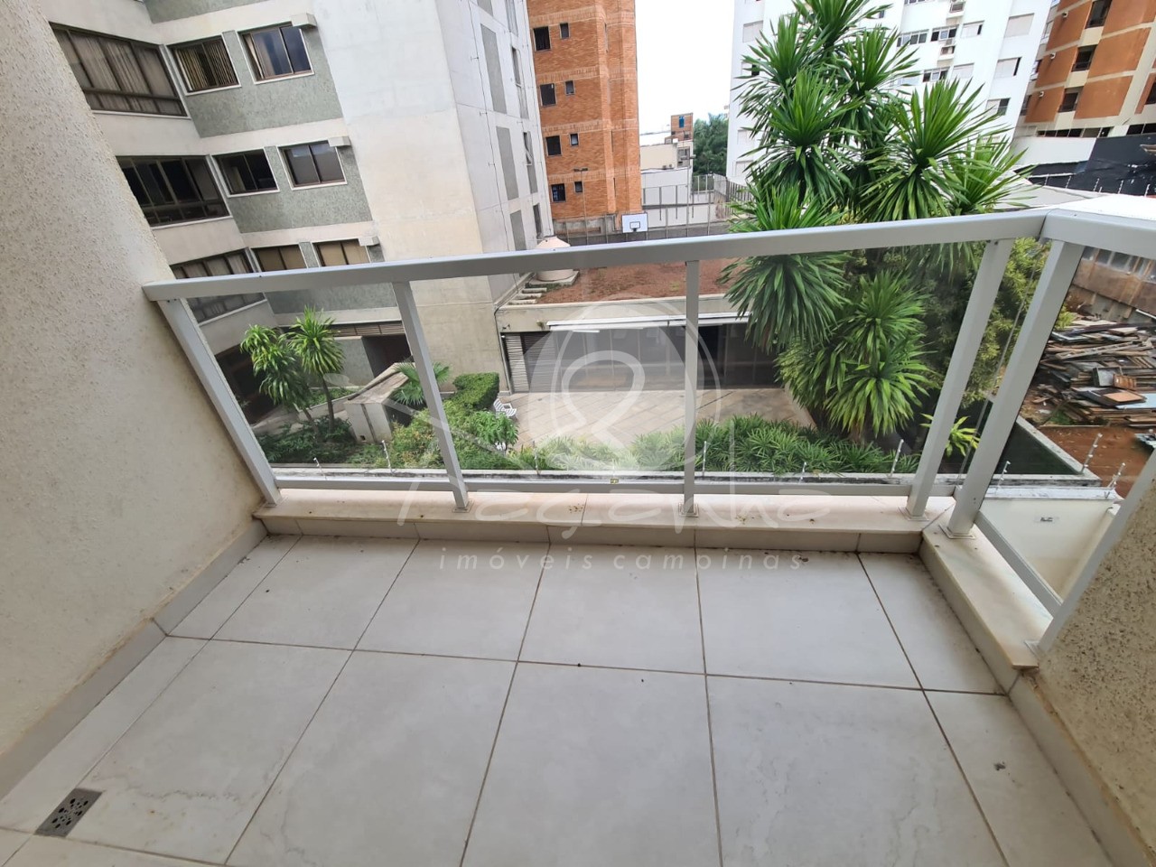 Apartamento à venda e aluguel com 1 quarto, 55m² - Foto 6