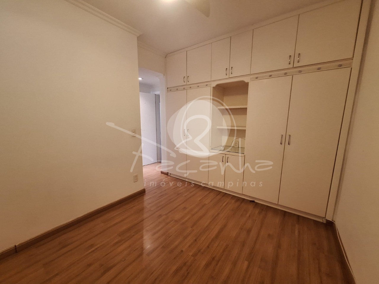 Apartamento à venda com 3 quartos, 140m² - Foto 18