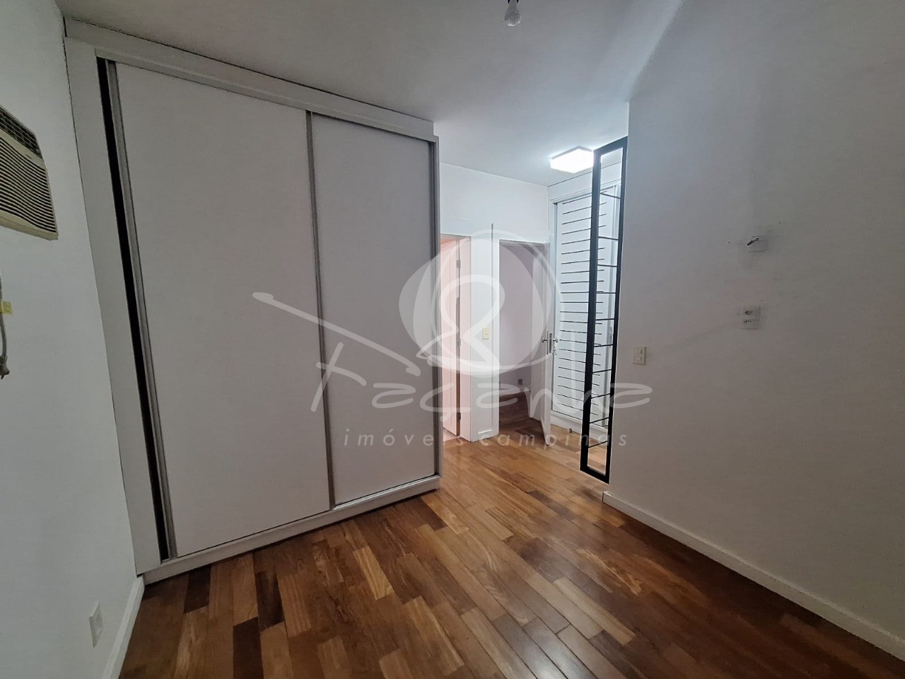 Apartamento à venda com 4 quartos, 250m² - Foto 14