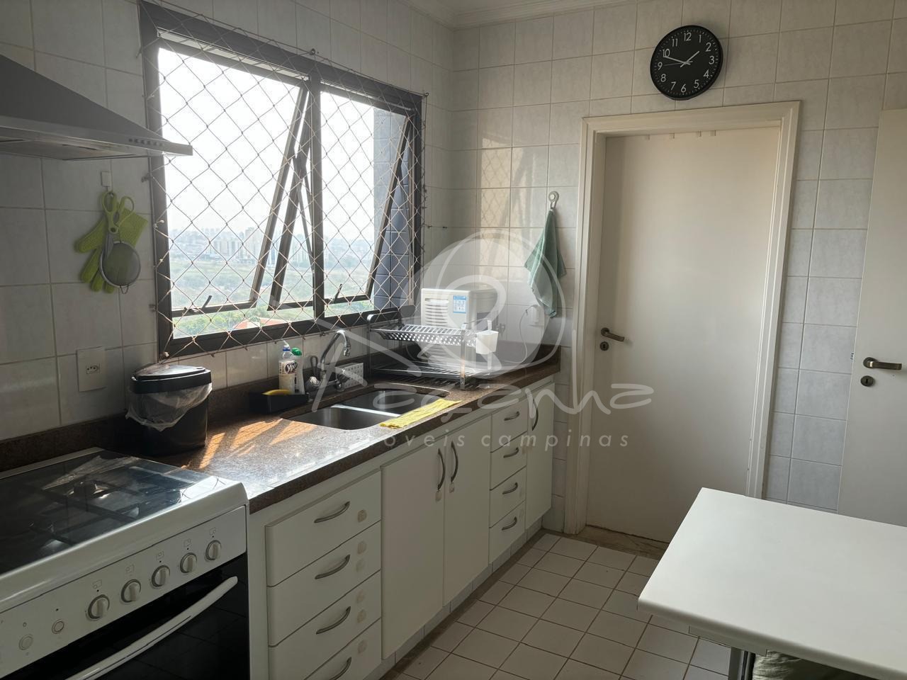 Apartamento à venda com 3 quartos, 137m² - Foto 20