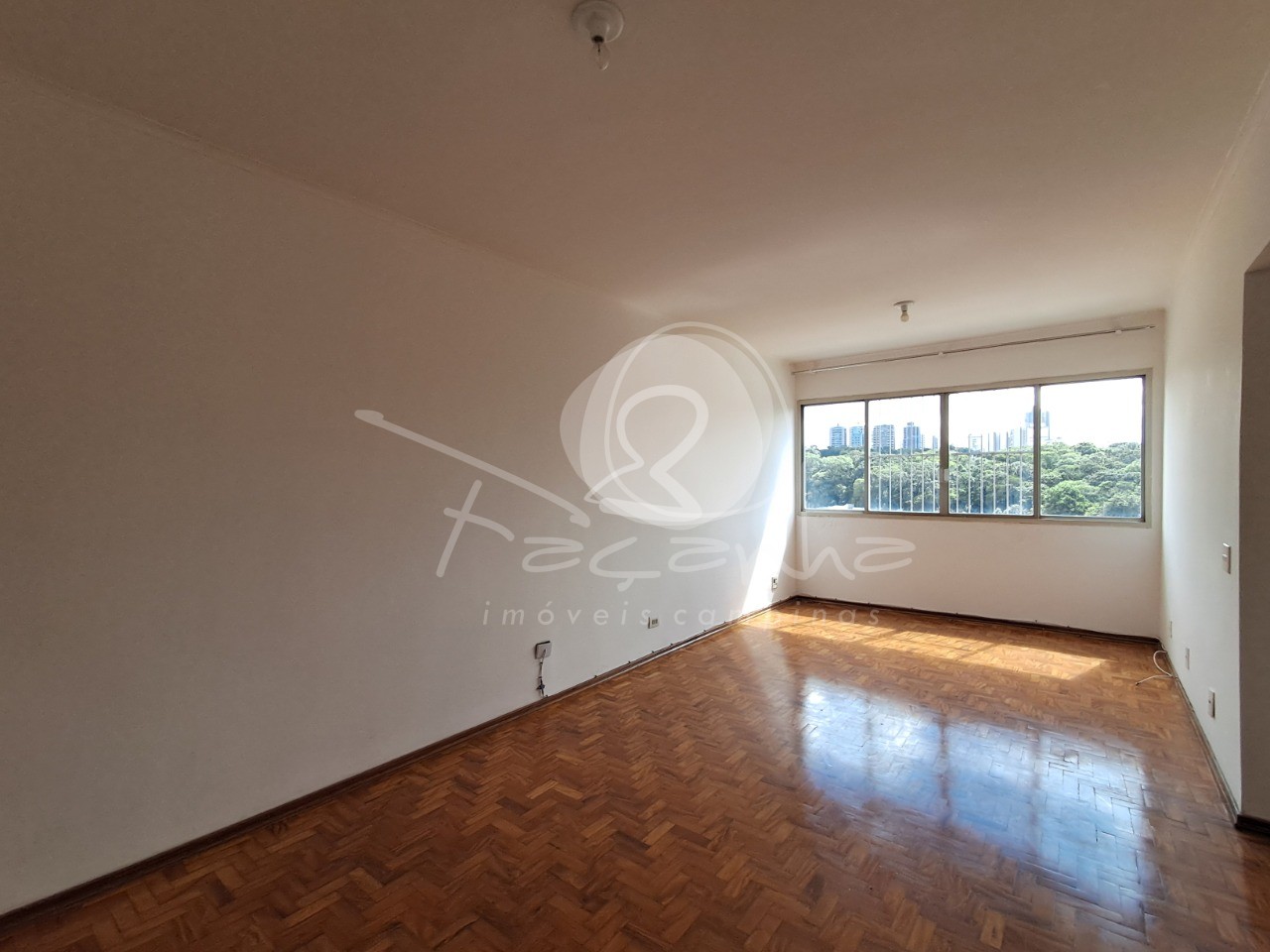 Apartamento à venda com 3 quartos, 88m² - Foto 2