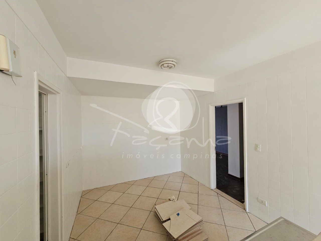 Apartamento à venda com 4 quartos, 196m² - Foto 22