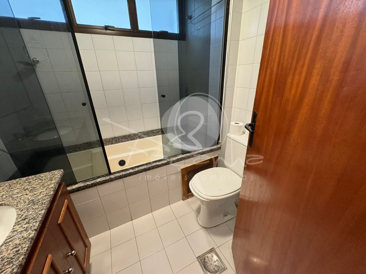 Apartamento para alugar com 1 quarto, 58m² - Foto 12