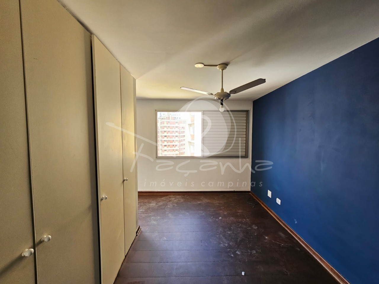 Apartamento à venda com 4 quartos, 196m² - Foto 6