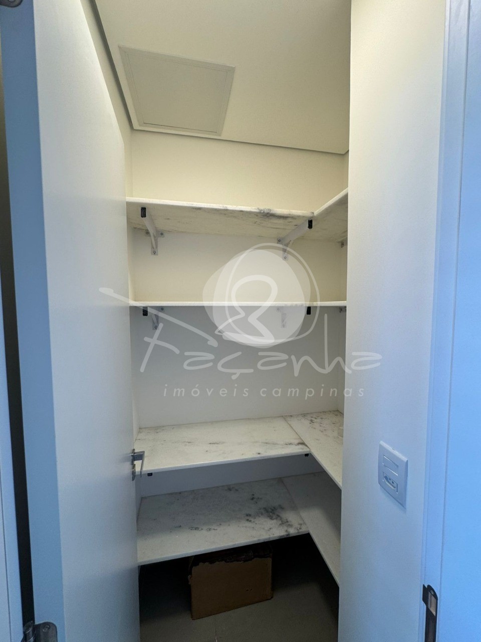 Apartamento para alugar com 3 quartos, 175m² - Foto 30