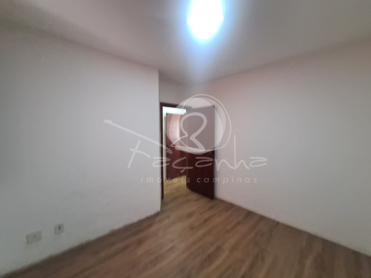 Apartamento para alugar com 2 quartos, 81m² - Foto 9