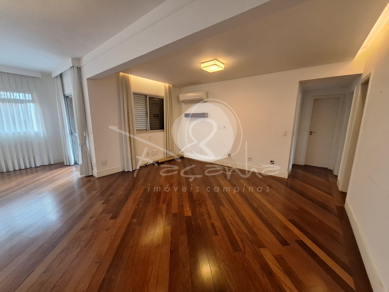 Apartamento à venda com 3 quartos, 140m² - Foto 9