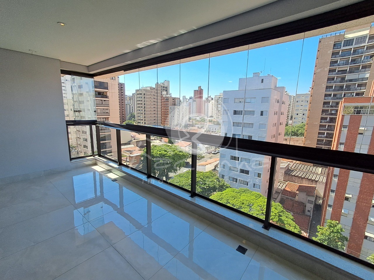 Apartamento à venda com 2 quartos, 197m² - Foto 5