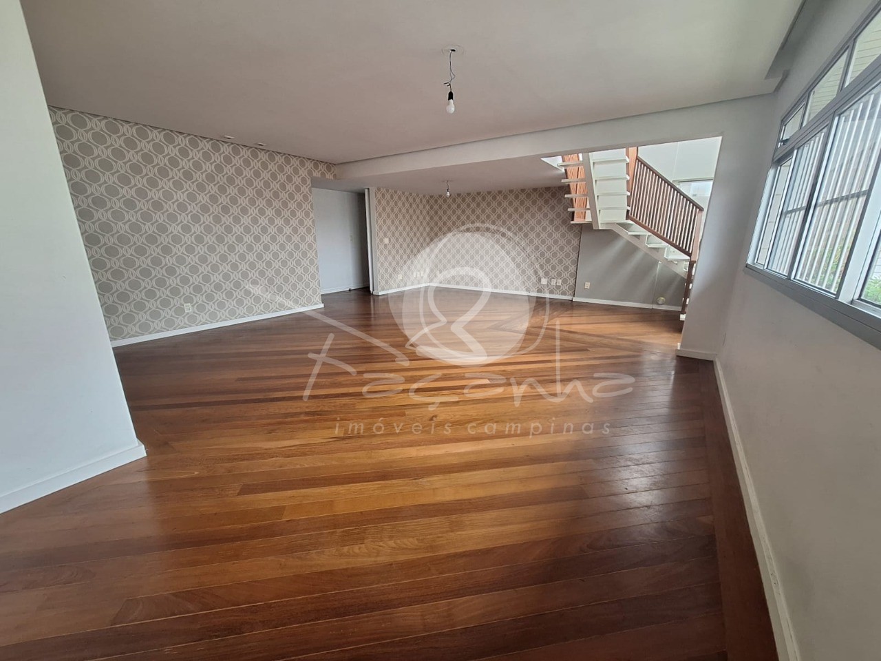 Apartamento à venda com 4 quartos, 250m² - Foto 4