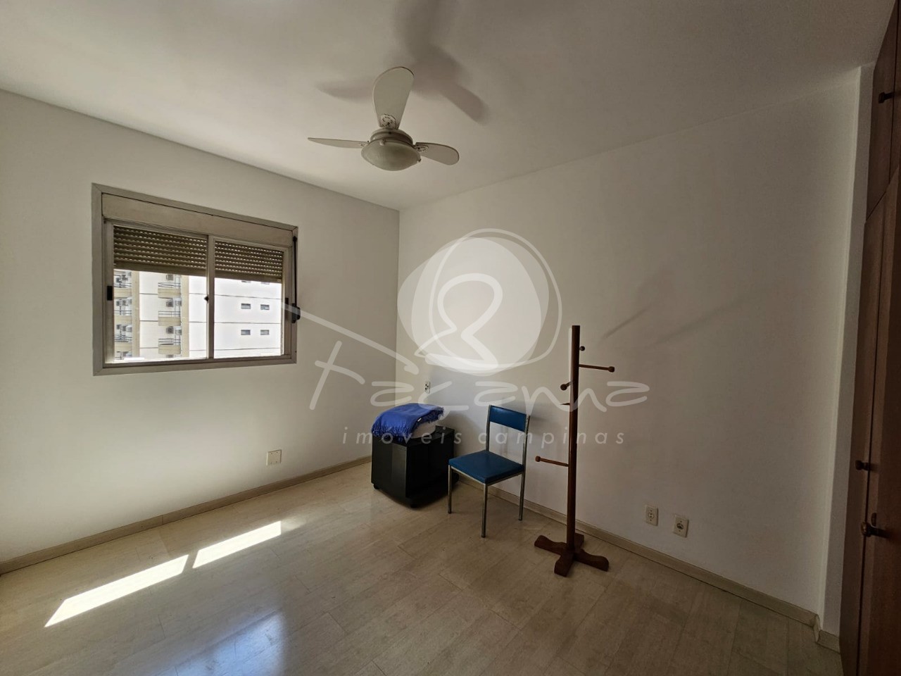 Apartamento à venda com 3 quartos, 110m² - Foto 11