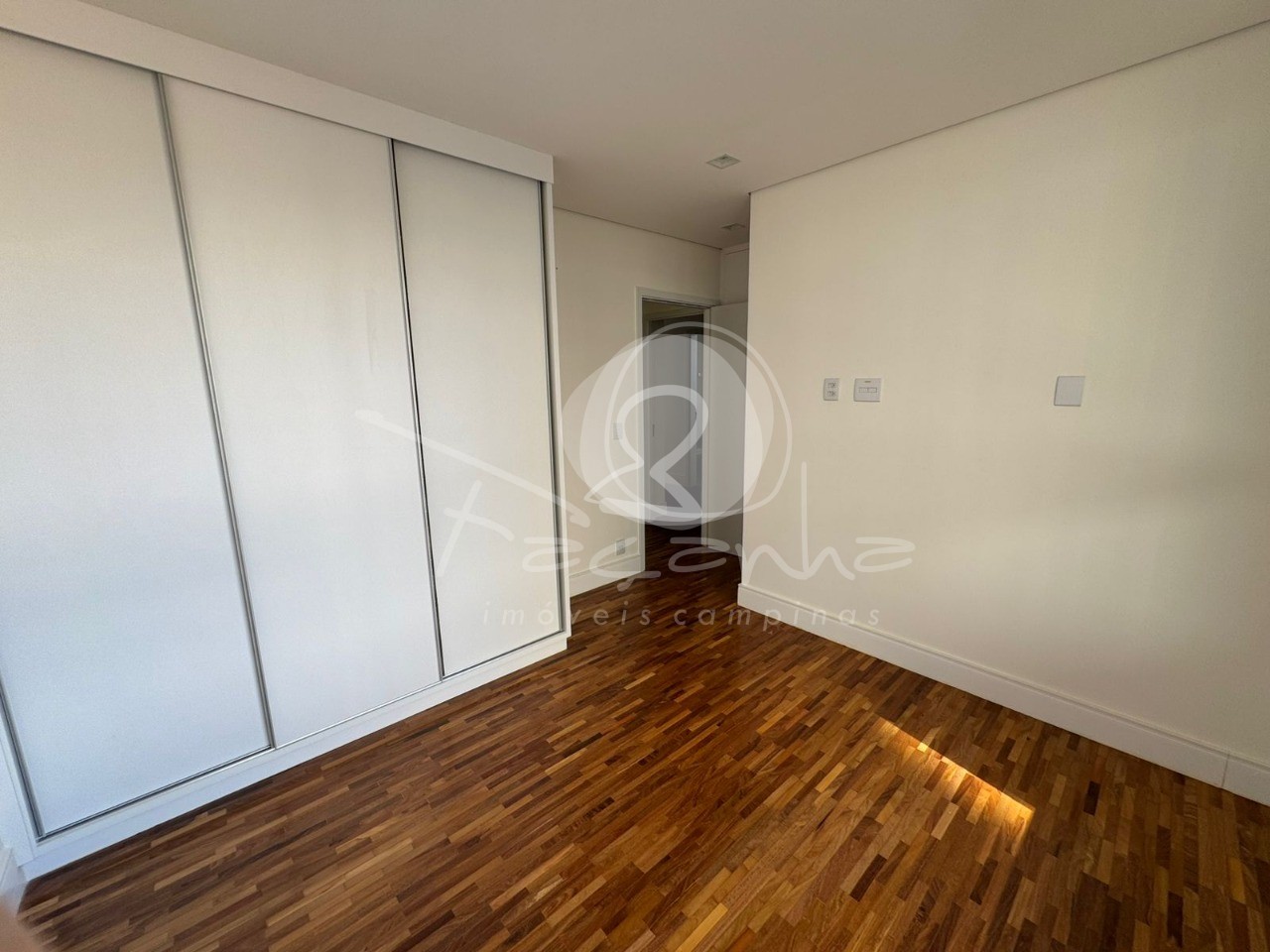 Apartamento para alugar com 3 quartos, 175m² - Foto 16