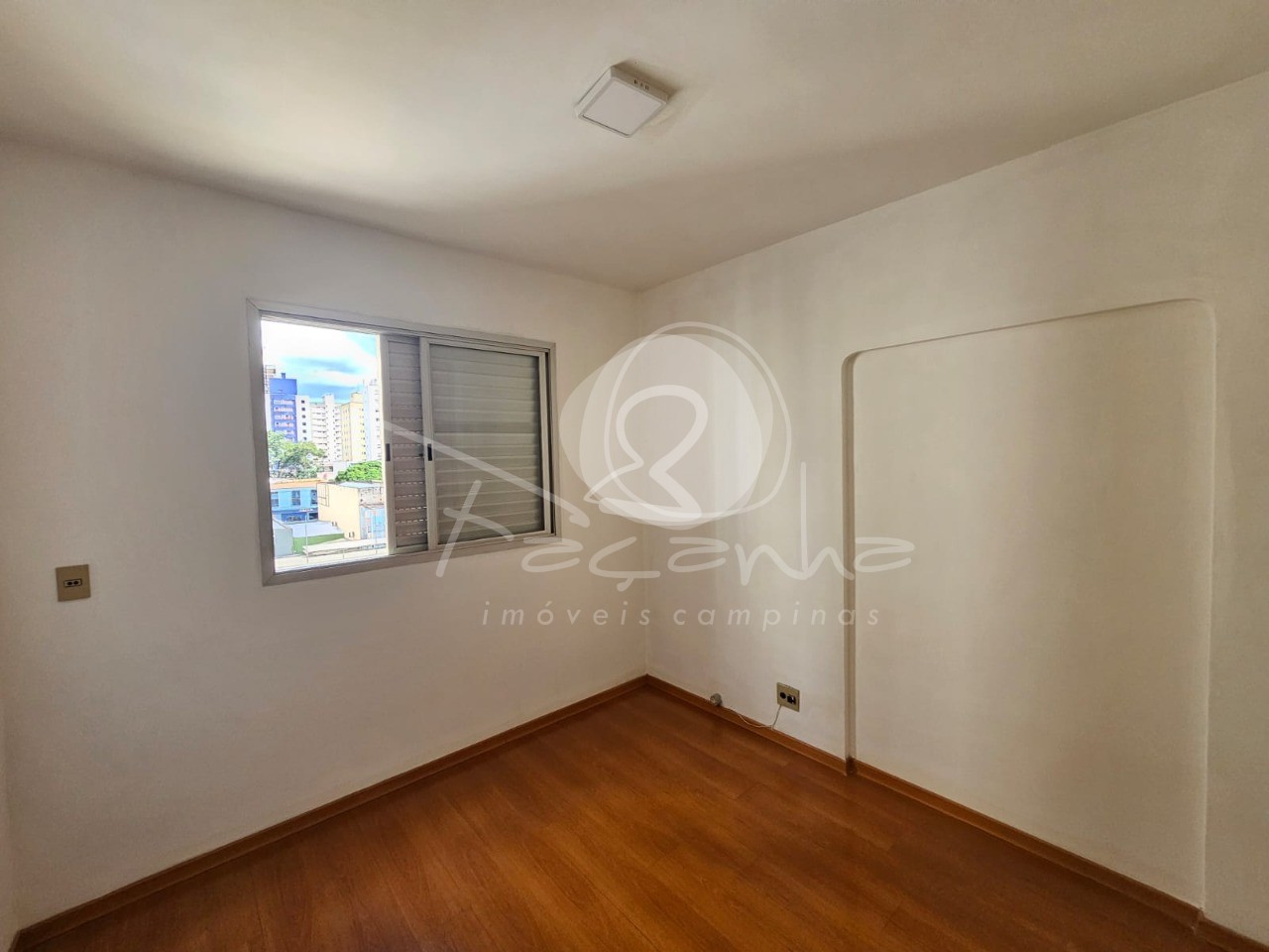 Apartamento à venda com 3 quartos, 119m² - Foto 8