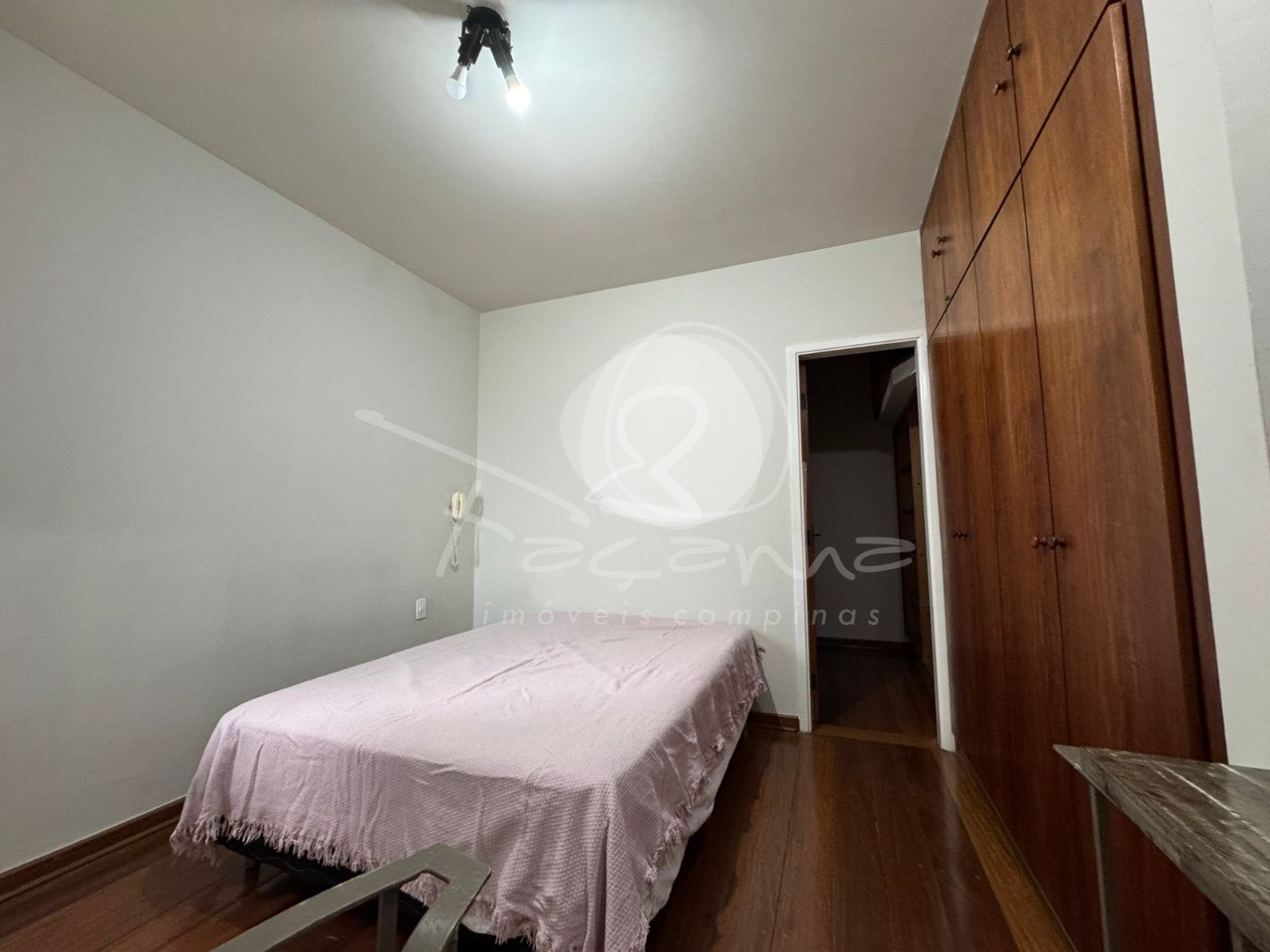 Apartamento para alugar com 1 quarto, 58m² - Foto 8