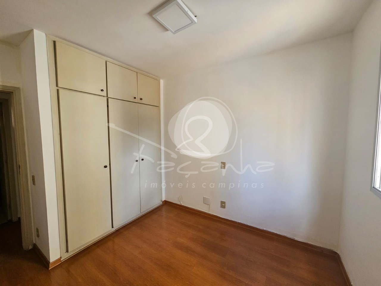 Apartamento à venda com 3 quartos, 119m² - Foto 9